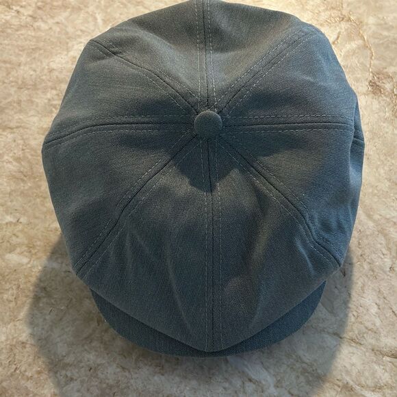 Disney's World Showcase 101 Dalmatians "Spotted At The United Kingdom" Hat - Picture 5 of 5